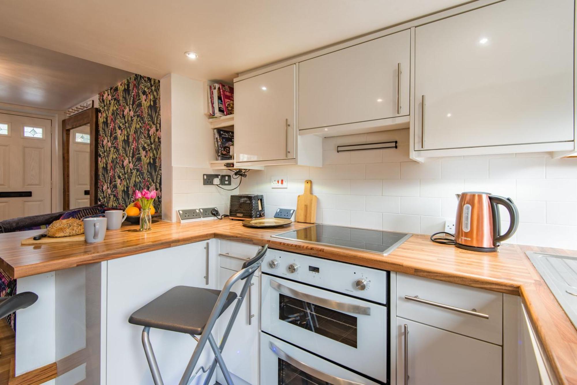Cow And Cockle - Quirky Cottage In The Centre Of Deal Exterior photo